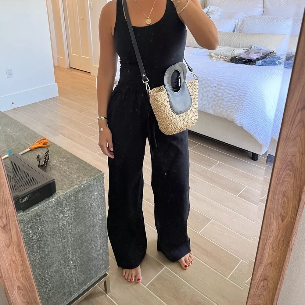 Abercrombie & Fitch Black Linen-Blend Wide Leg Trousers - Picture 2 of 3